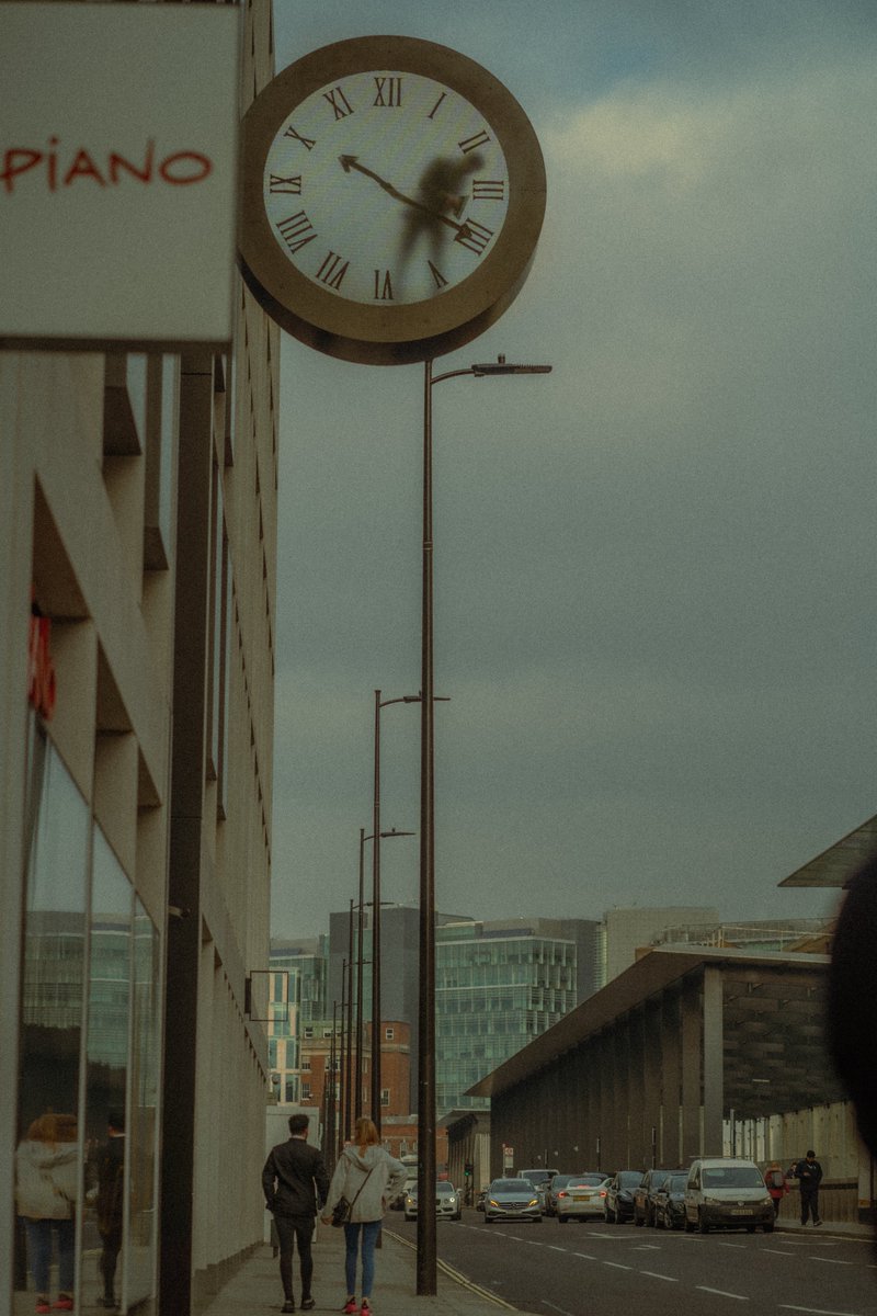 The Man Trapped In The Clock is now available on <a href="/RandGallery/">Rand</a> 

randgallery.com/algo-collectio…

#NFTs #ALGONFTs $algo #NFTphotographers