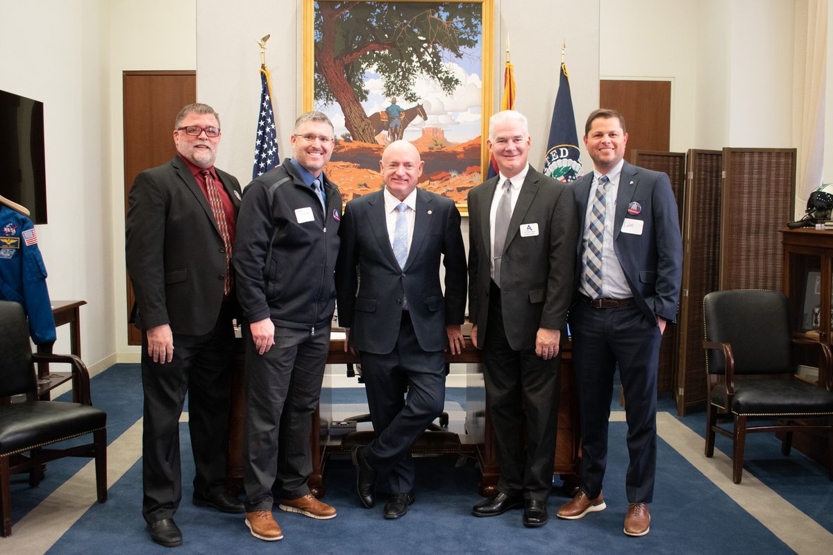 SenMarkKelly's tweet photo. Dozens of Arizonans stopped by our DC office today for Constituent Coffee. While we talked, I learned a little more about how we can invest in public education, protect our public lands, and support our small businesses. 
 
If you’re an Arizonan visiting DC, we'd love to see you! https://t.co/koGpb3v4ea