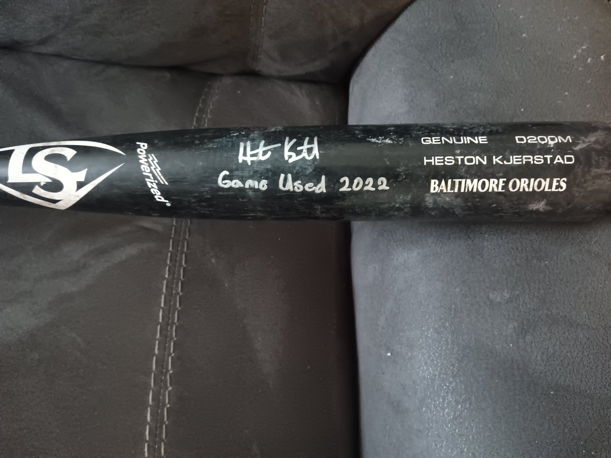 FloridaOriole's tweet photo. GU #Kjerstad bat for the PC collection! #mailday #gameused #birdland https://t.co/Xf3wd2pDho