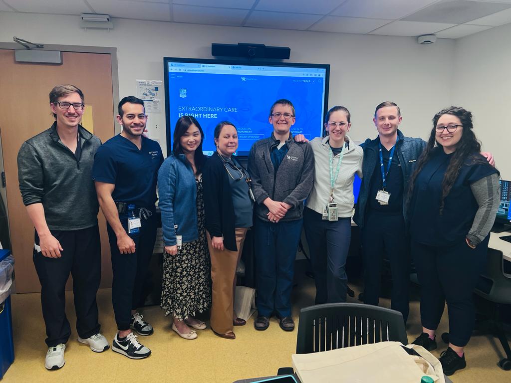 BojarskiLauren's tweet photo. Happy #DoctorsWeek to the doctors who have dedicated their lives to taking the best care of their patients every day regardless of pandemics, hunger, mental illness and sleep deprivation. @NeuroUky @UKYMedicine @ayaacoubmd @JessMcFarlinMD  @ThienThanhNgu15  @aswelleford https://t.co/YbPnU5AYL0