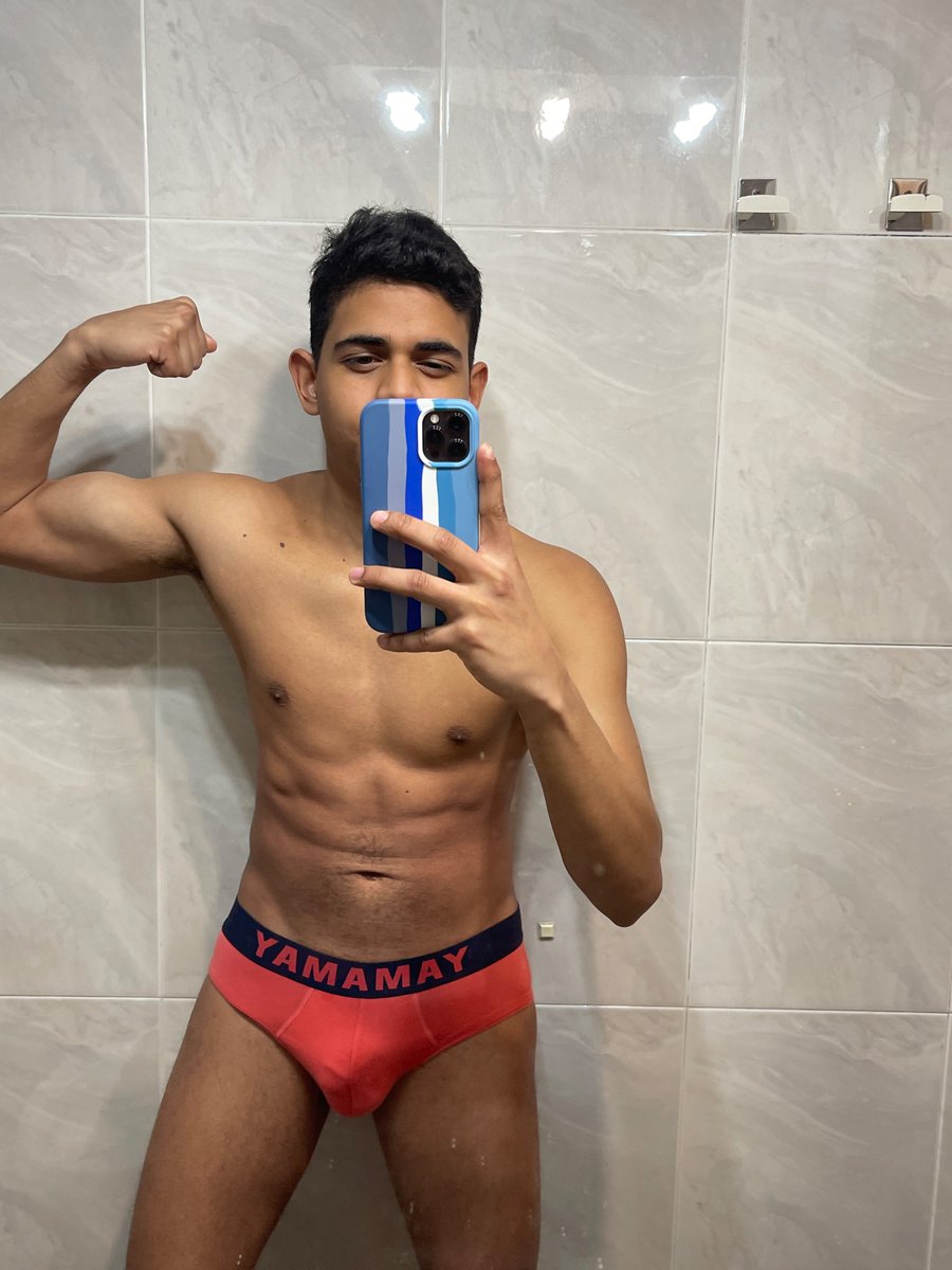 A la ducha 🚿 después de entrenar 🏋️‍♀️