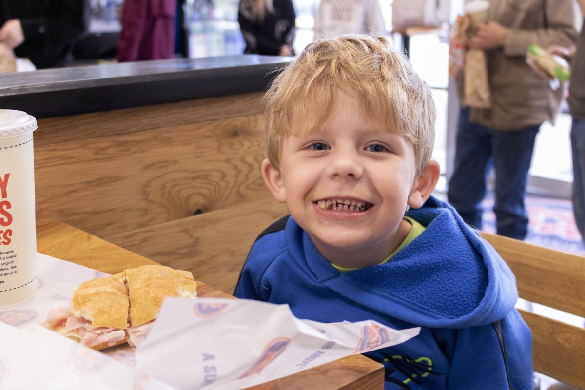 msutkmc's tweet photo. We've had a blast so far at Jersey Mike's Day of Giving! Missed us for lunch? Come in for dinner, we'll be here until 9:00 PM! 100% of proceeds from today will be coming back to the center so get dinner for tonight or lunch for the week! #BeASubAbove https://t.co/S8IE9QRJyt