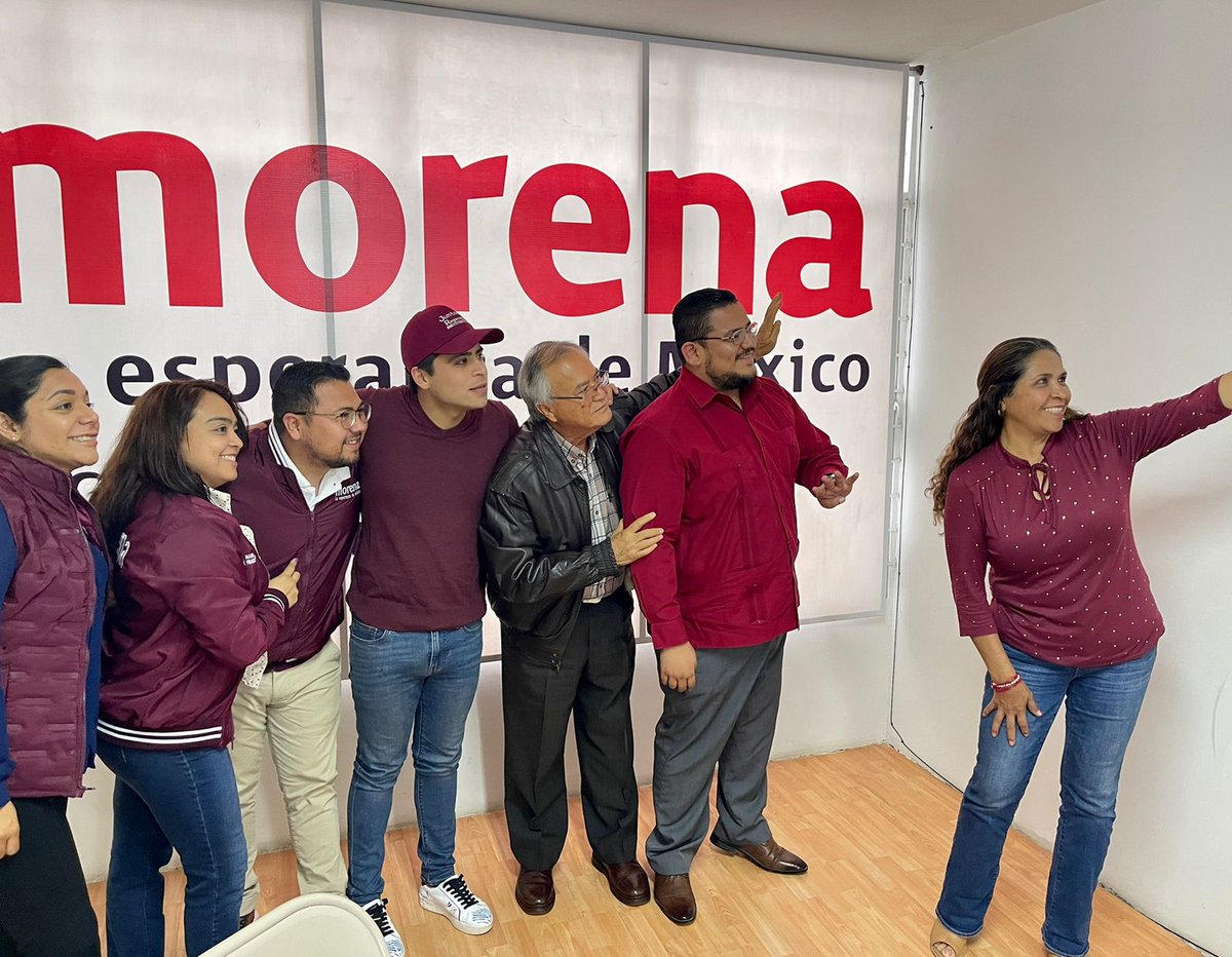 gattasdip's tweet photo. Esta mañana nos reunimos en el Comité Ejecutivo Estatal de Morena para discutir y planificar los próximos eventos y actividades que se llevarán a cabo en Tamaulipas. 🤝✌️
#FeelingTamaulipeco #Morena #4T https://t.co/x5pOUtMLTh