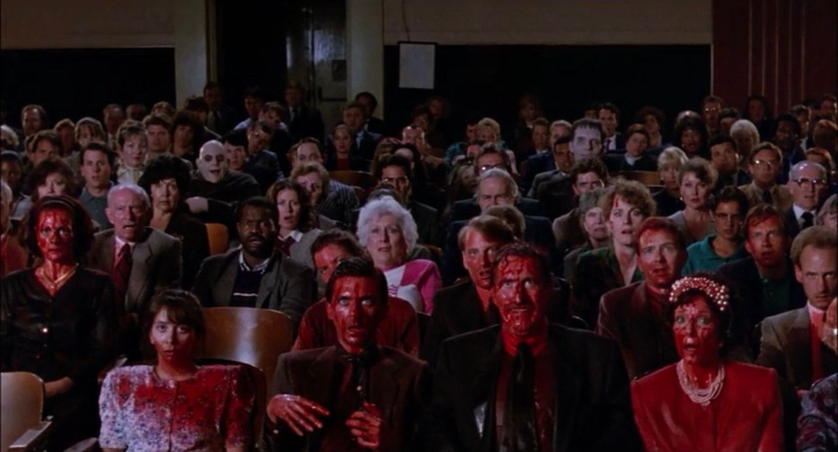 deathndhorror's tweet photo. The Addams Family (1991) https://t.co/XKWvwIY0bP