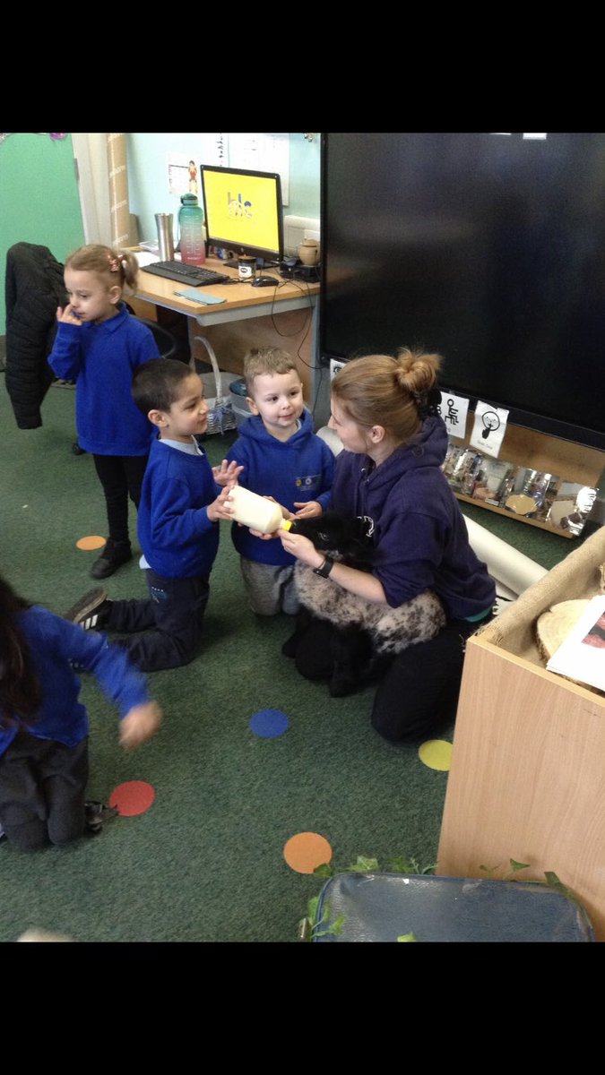 Miss Jones tweet media