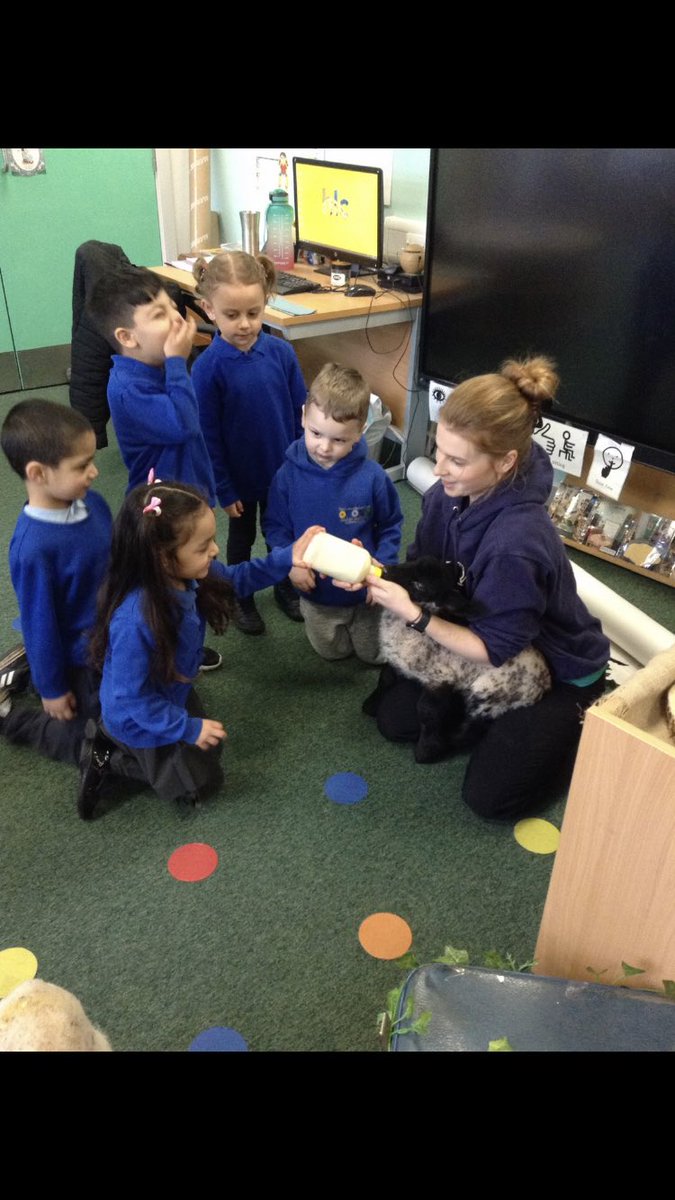 Miss Jones tweet media