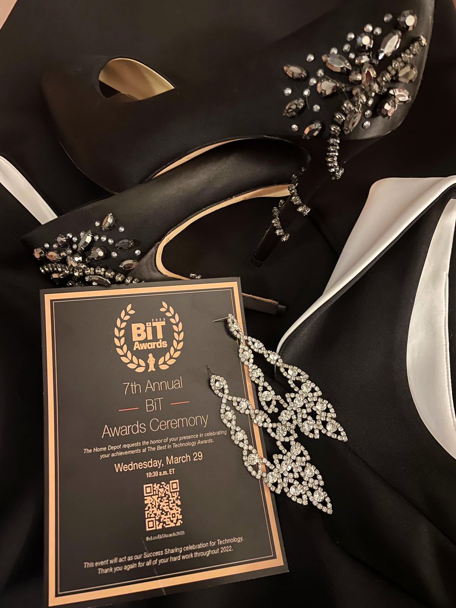ThdField's tweet image. Best in Technology awards was amazing. So proud to be working at @HomeDepot with an amazing technology team. #BiT #technology