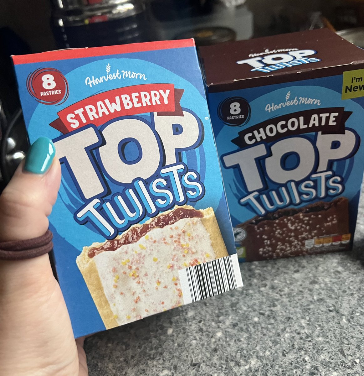 SarahByng's tweet photo. Accidentally vegan pop tarts are a thing! Only £1.70 at Aldi and wrapped in twos. 😍
Finally 🎉 https://t.co/evofKGdi3w