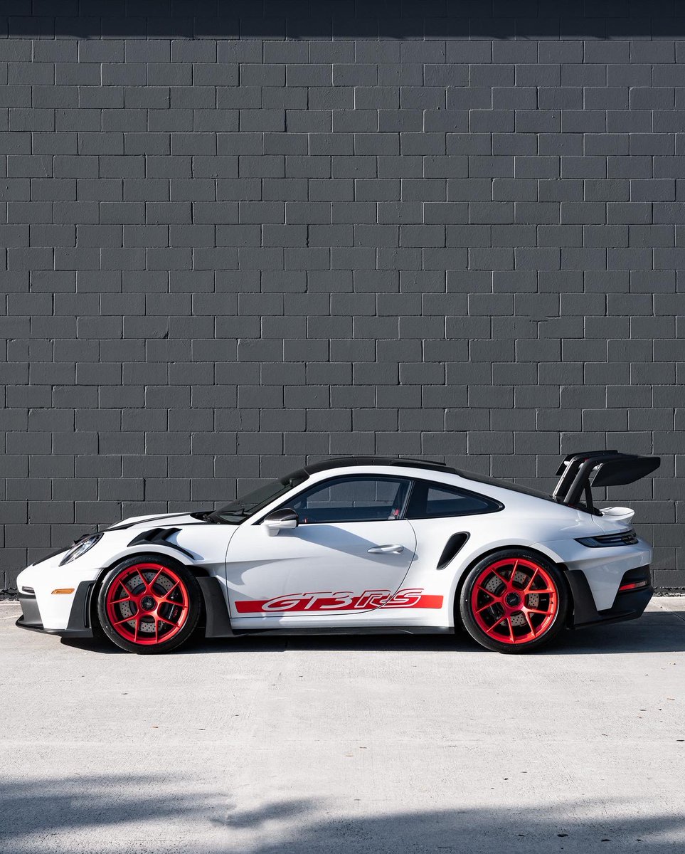 Ice Grey. DRS from factory. The new GT3RS.
