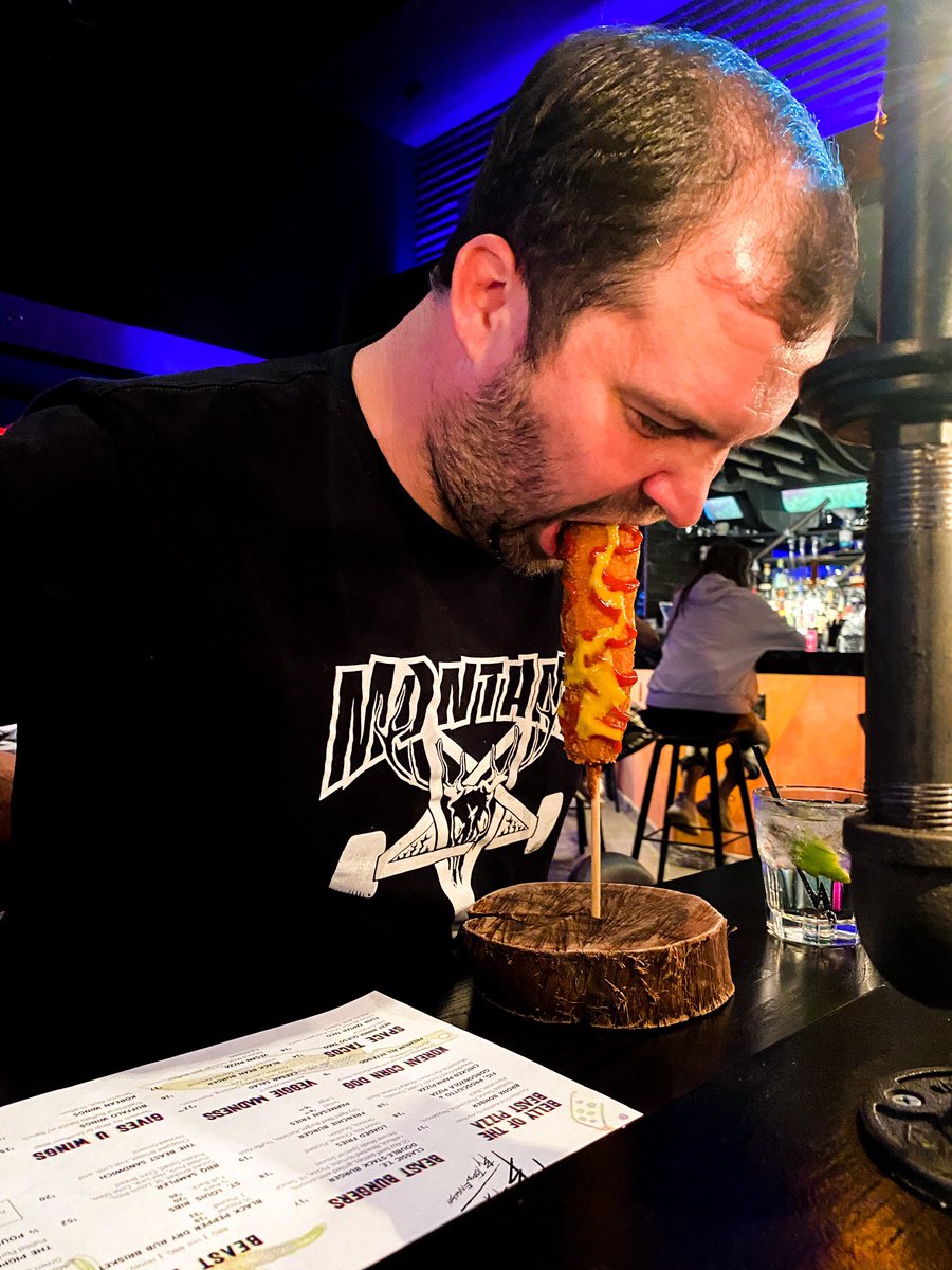 NickoletteL's tweet photo. @AREA15official So much fun! Can’t wait to come back! https://t.co/Sdq5e1k0K6