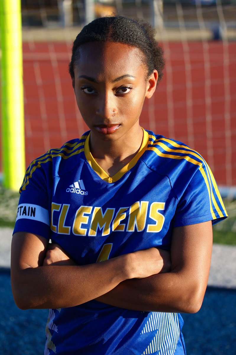 🚨Forward of the Year🚨

SHE DID IT AGAIN!!!! <a href="/sanaistew/">Sanai Stewart</a> #4 (SR.) has won Forward of the Year for the 2nd time in 2 years. Sanai broke the school record with 30 goals last year and 29 goals this year. <a href="/scbuffalostrong/">Clemens Athletics</a> <a href="/SamuelClemensHS/">samuelclemenshs</a> <a href="/BellesSoccer/">Angelo State Women’s Soccer</a>