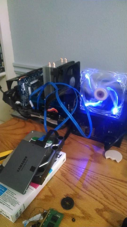 mrtheelk's tweet photo. @LinusTech Who knows what shenanigans I was up to in 2014 https://t.co/7oeNYK8gXe
