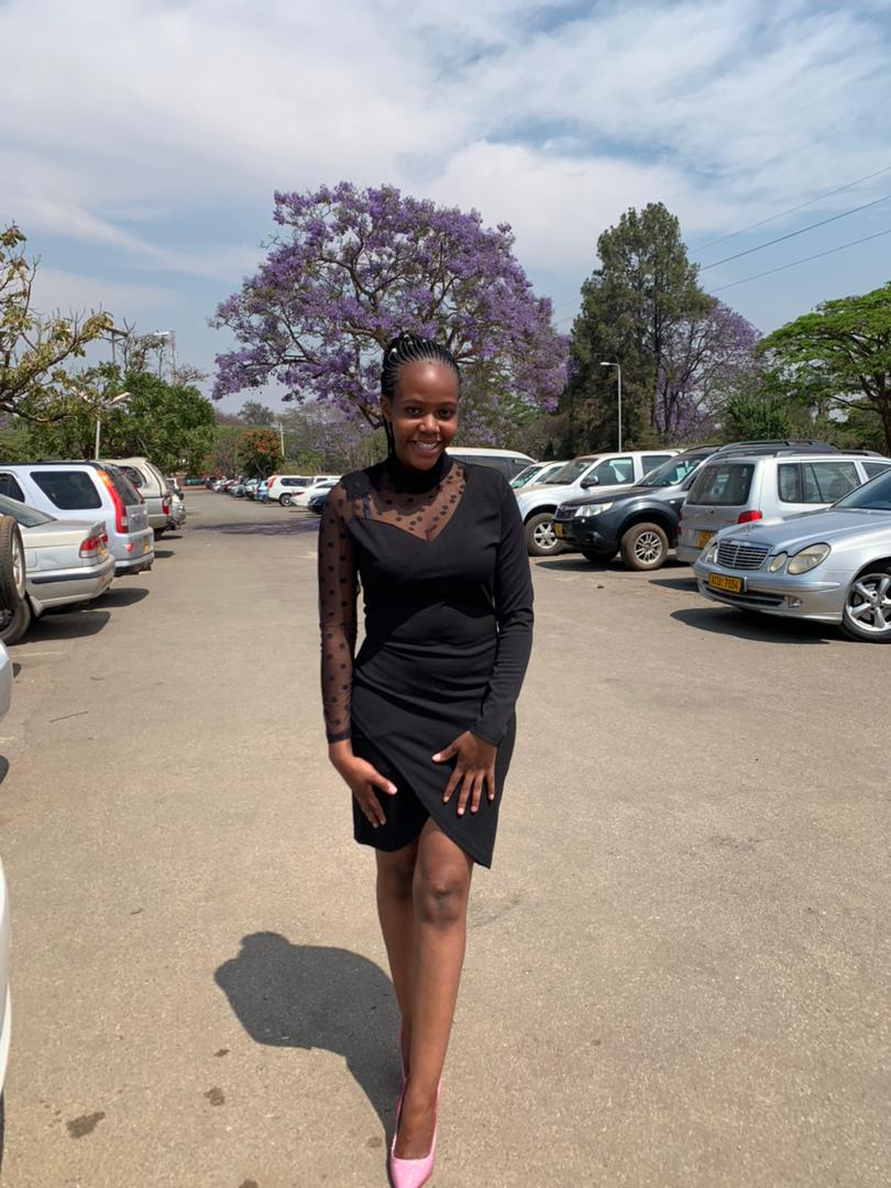 ZILSA2022's tweet photo. Women Crush Wednesday. Meet Deslin Kagodi, part 2.2 LLBS student at the University of Zimbabwe. The project’s director at Zimbabwe Law Students Association. @UZimbabwe @SheRadicalMambo @JCourtCounsel @veritaszimwomen https://t.co/52BZMYk9BH