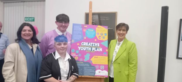 dunamasecollege's tweet photo. Second year student OJ Lawless was pictured with Minister of Education Norma Foley Norma Foley - TD at the launch of Creative Youth Plan 2023-2027.  It was launched in the National Gallery of Ireland on 28th March. https://t.co/LzactM8KVS
