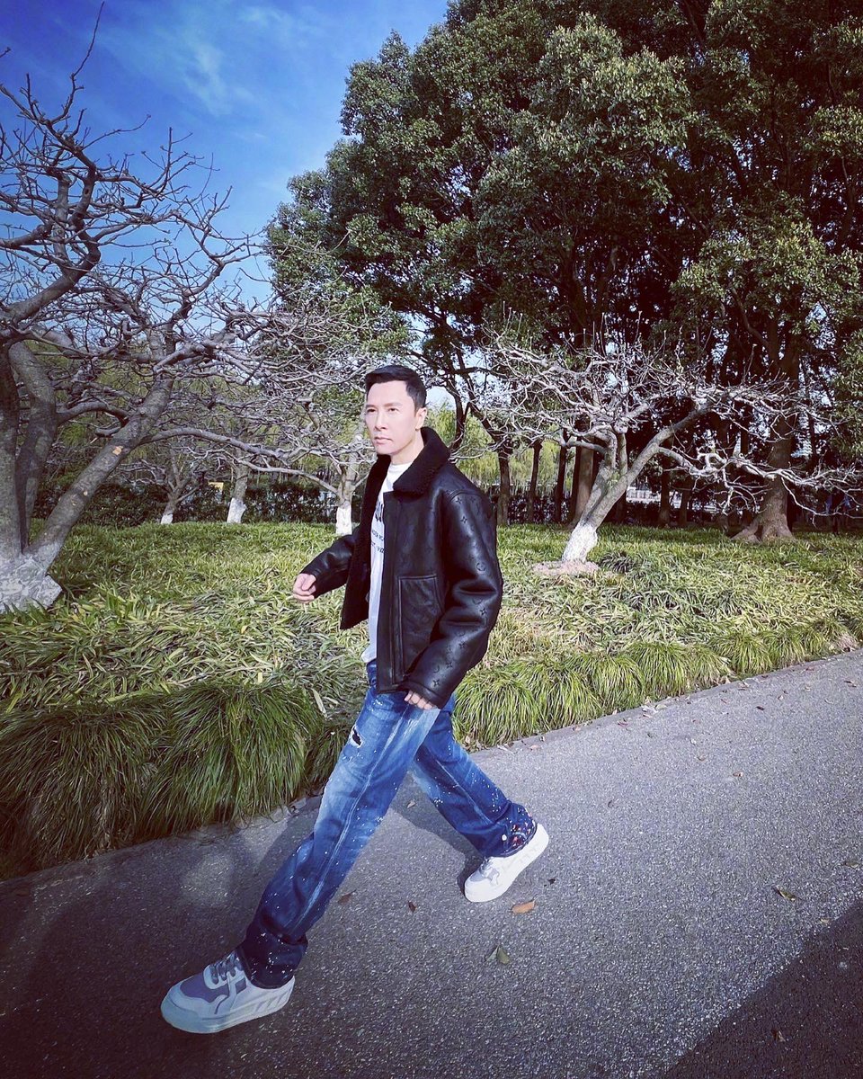 ECHELLEWUFF's tweet photo. #DonnieYen #JohnWick4 https://t.co/pbf4nt55oY