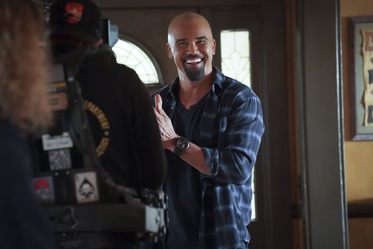 swatcbs's tweet photo. We're all smiles because #SWAT is back in action this Friday at 8/7c on @CBS! See you there? https://t.co/vWUzfzddtl