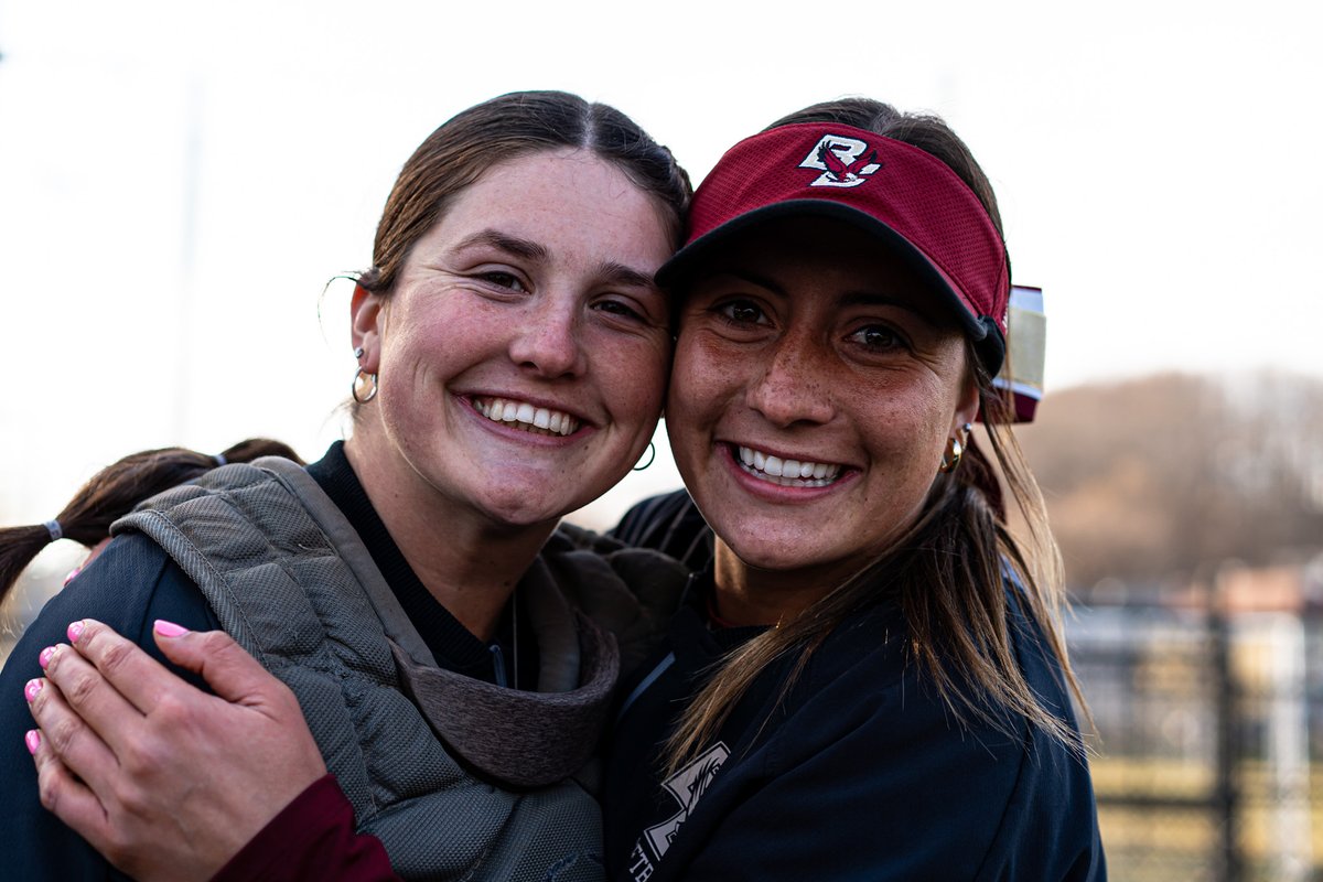 BC_Softball's tweet photo. Almost that time 👀🥎 https://t.co/A9wUwg2G2M