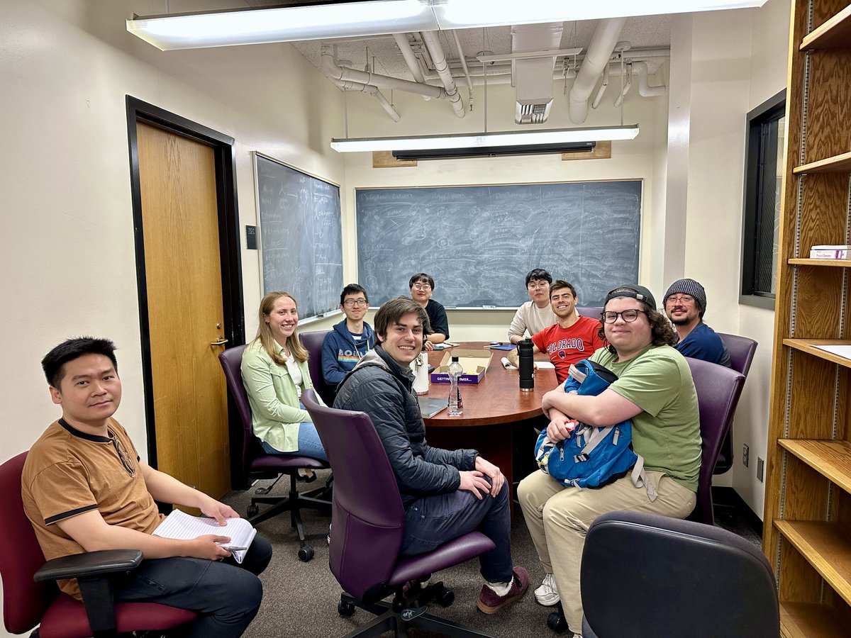 We're joining the wave of good news. Big congratulations to our 2nd-year graduate student, Brianna Check on receiving the NSF GRFP! We were supposed to meet for her candidacy exam practice today and it also became a celebration!🥳🥳 #proudPI @CUBoulderCHEM