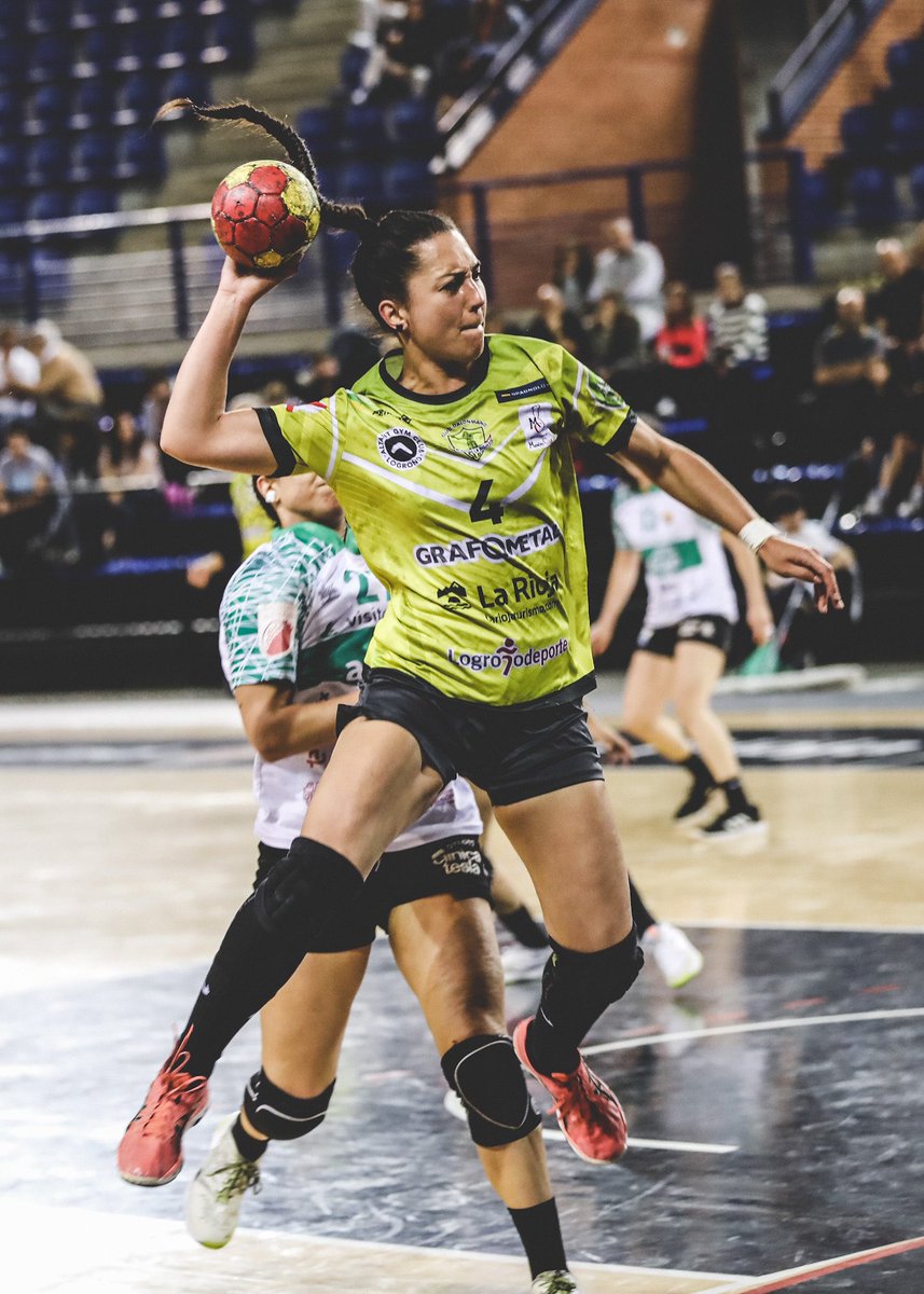 BMSportingLR's tweet photo. 🔄¡Un RT al tuit fijado para que @loperez4 sea MVP de la jornada! https://t.co/RbcNdaNeq4