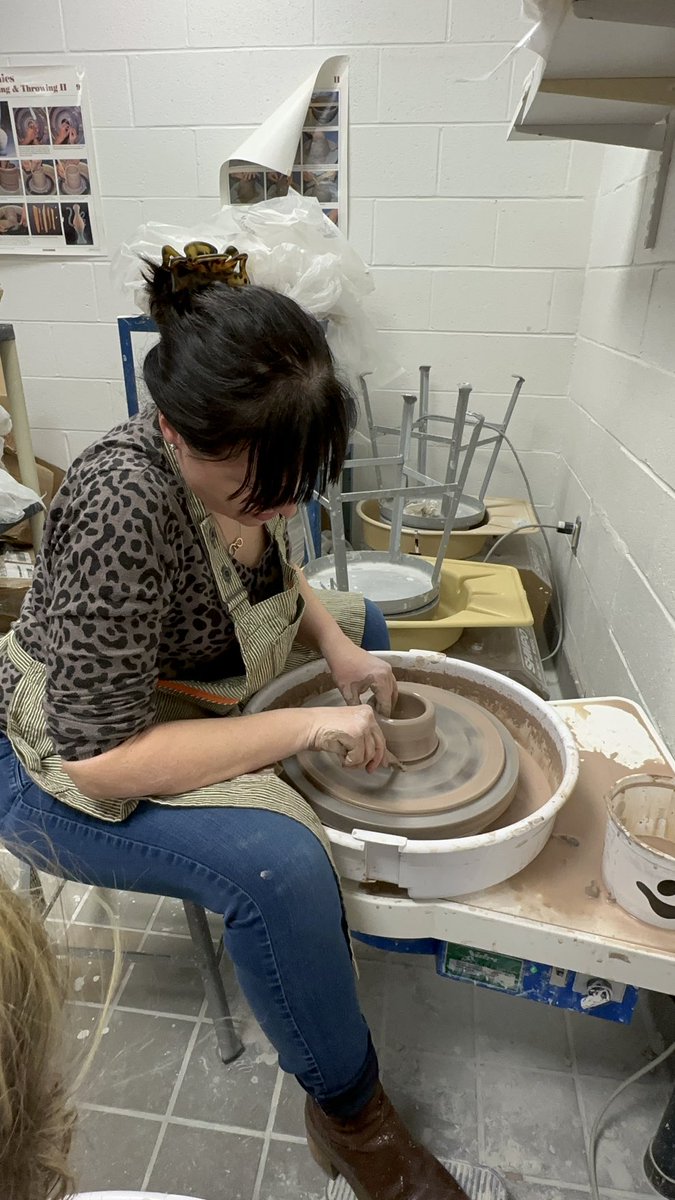 Throwin’ it down and staying centered 🏺⁦<a href="/ManeStMirror/">Mane Street Mirror</a>⁩