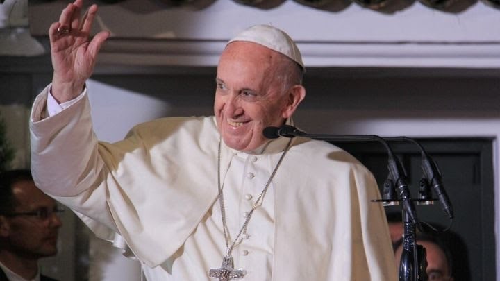 Pedimos a Nuestra Sagrada Titular, María Santísima del Rosario, por nuestro Papa Francisco, para que tenga una rápida recuperación.
Que Ella lo guarde bajo Su Bendito Manto.

#rosarioantequera 
#Antequera