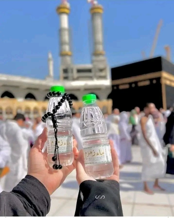 اَللّهُمَّ اجْعَل لنا في هذا الشهر نَصيبًا مِن رَحمَتِكَ الواسِعَةِ اللهم اسقنا ماء زمزم في الحرمين الشريفين
قريبا عاجلا غير اجلا
اللهم-امين-يارب-العالمين  .🤲🌙🕋.ارسلها إلى اصدقائك