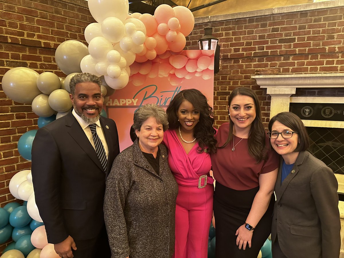 Jasmine Crockett on Twitter "One more birthday candle on the cake this year… …I’m feeling the