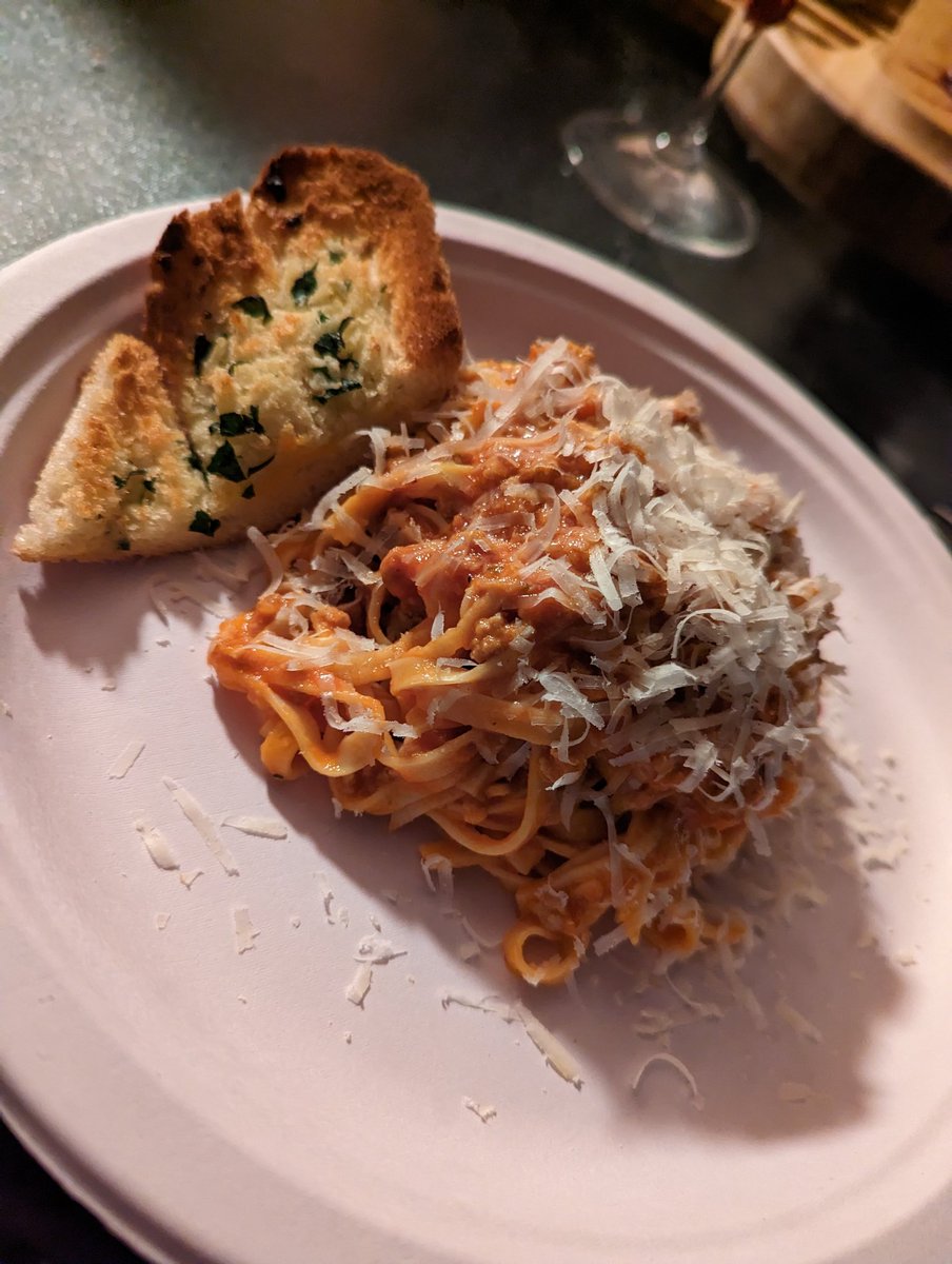 HappyWineGuy's tweet photo. Beautiful homemade dinner and paired with these #wines https://t.co/hI85j4J3es