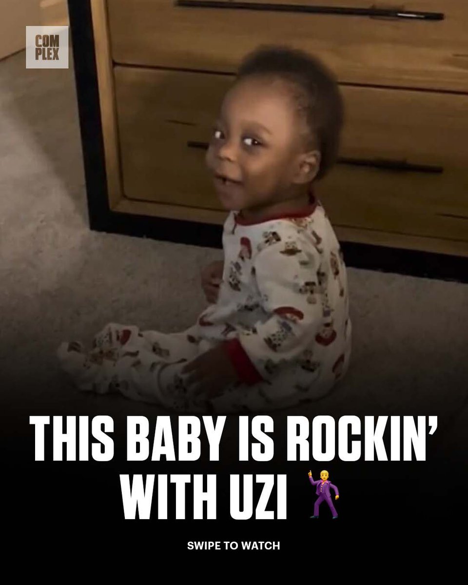 Complex's tweet image. his favorite song 😂💛

[via medusaiv/TT]