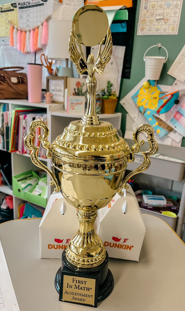 learyr13's tweet photo. 3RD QUARTER FIRST IN MATH CHAMPS 🥇🏆💻 https://t.co/KV3l5RWQYJ