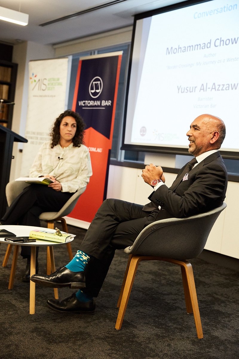 AusIntSociety's tweet image. Great convo between @YusurAlAzzawi &amp;amp; @mtchowdhury about his book &quot;Border Crossings&quot; @ the 4th @VictorianBar #Iftar #dinner 

For more photos =&amp;gt; bit.ly/3M7NgpX

#RamadanVibes #Ramadan