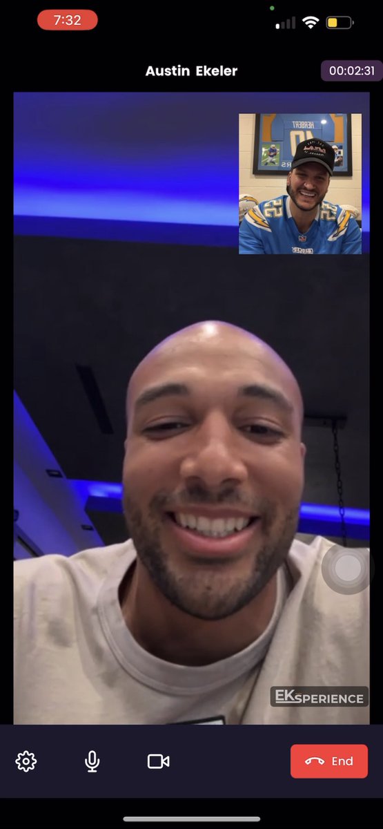 ChargersWorld (@chargersworld) on Twitter photo 1 on 1 with <a href="/AustinEkeler/">Austin Ekeler</a> via <a href="/Eksperience_/">Eksperience</a>
Standup dude who is genuine and passionate about what he does. Thankful for the opportunity to chat with you Ek! 1 on 1 with <a href="/AustinEkeler/">Austin Ekeler</a> via <a href="/Eksperience_/">Eksperience</a>
Standup dude who is genuine and passionate about what he does. Thankful for the opportunity to chat with you Ek!