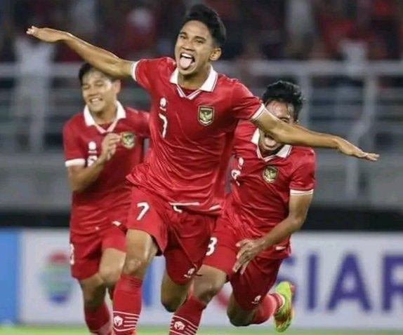 Mungkin dilain waktu Garuda2 Muda Indonesia akan terbang tinggi,setinggi impian dan harapanmu.🇮🇩💪