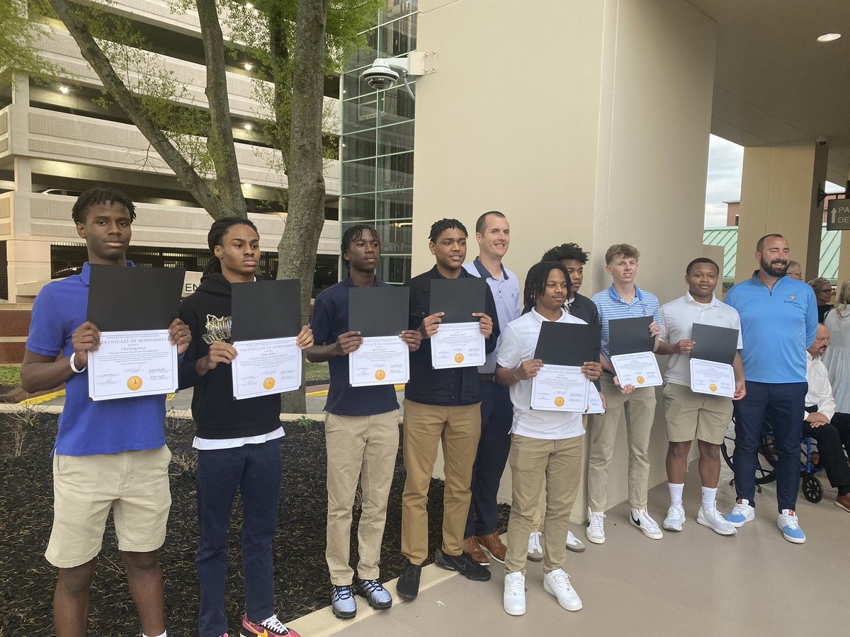 Congrats to Dominion Christian varsity boys basketball team for receiving the Cobb Co. Commissioner’s award for excellence for this season success!
