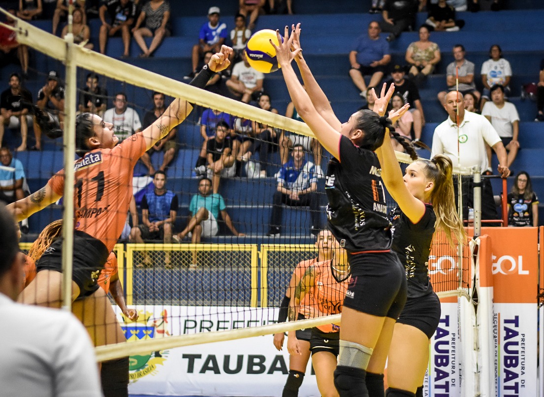 AVG/Sel vence Taubaté no feminino de voleibol