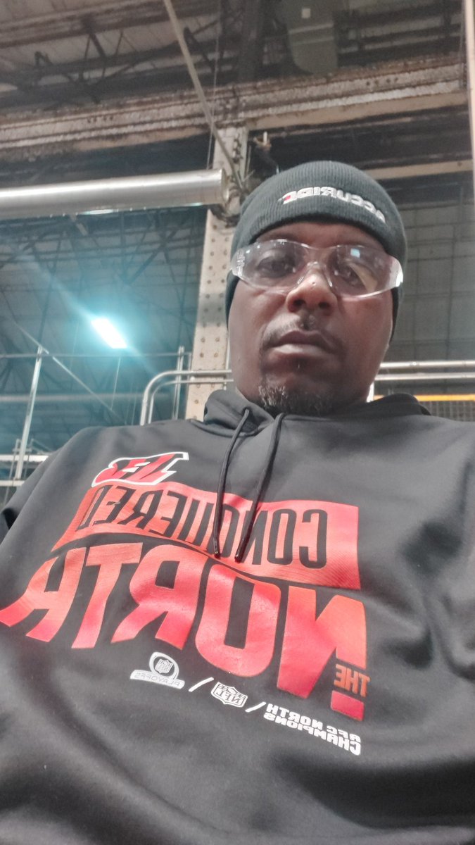 gohard2010's tweet photo. Division Champs back to back now let's get this Lombardi 💪🏿 #DaDumbWay #WHODEY #RuleTheJungle https://t.co/M8mn52JaQp