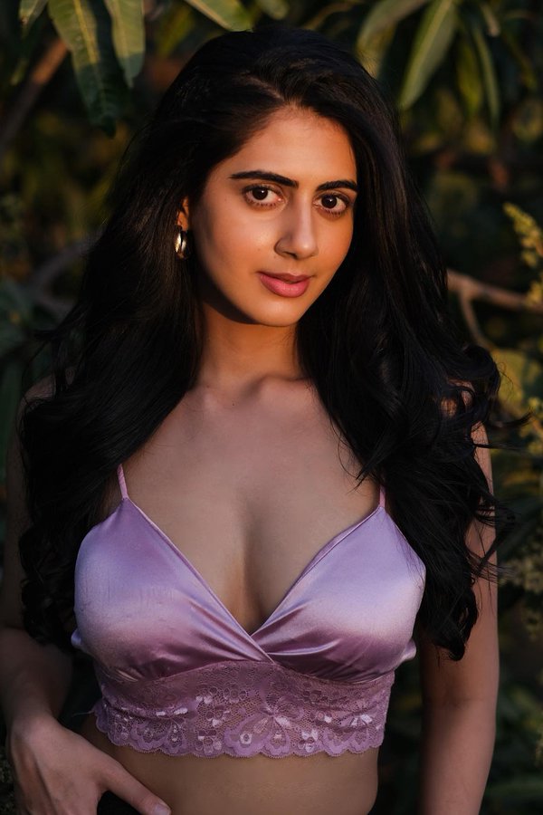 Fsb9eldaUAEx4Yv?format=jpg&name=900x900