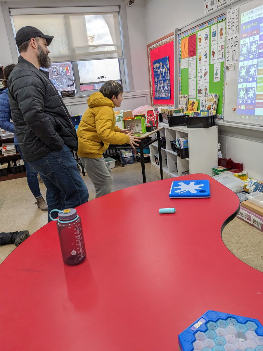 AmandaMangione's tweet image. Student-led conferences call for Splat-offs! @unruly_studios @UnrulyAlexa #SLAMDUNKS