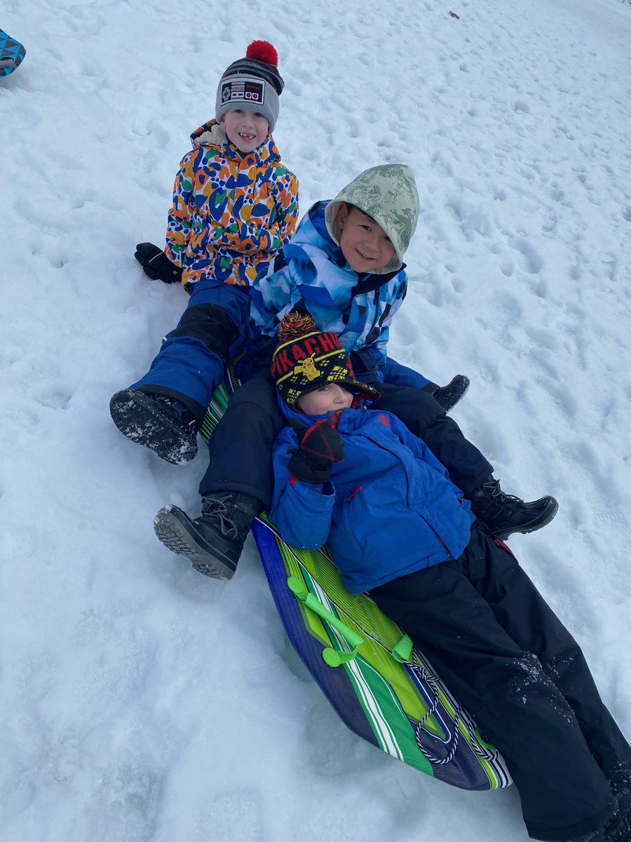 Jennifer Thomas tweet media