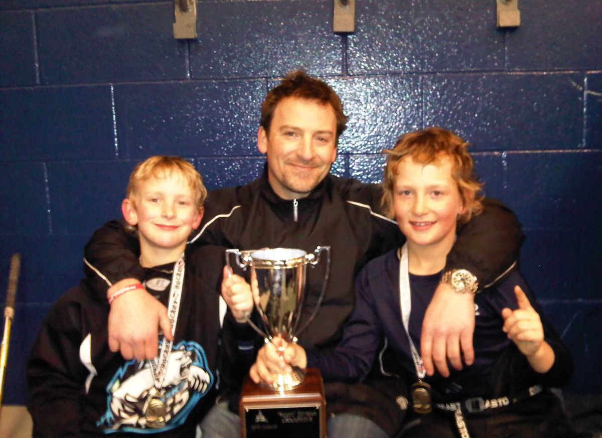 Been awhile since these 2 played together…we are excited that they’ll be spending the next 2 seasons <a href="/NiagaraMHKY/">Niagara University Men's Hockey</a> to continue their education and hockey development! #family