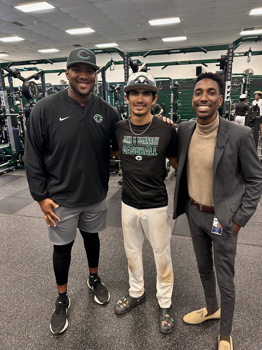 Congrats to <a href="/CHSCougarBsbl/">Connally Baseball</a> senior Cesar Arizpe for being our <a href="/KVUE/">KVUE News</a> Athlete of the Week!

📝 - Involved in AP classes 

⚾️- Teammates describe him as a “role model” 

🖥️ - State qualifier in C++ competition 

Hear from Cesar and coach Williams, Sunday night on KVUE