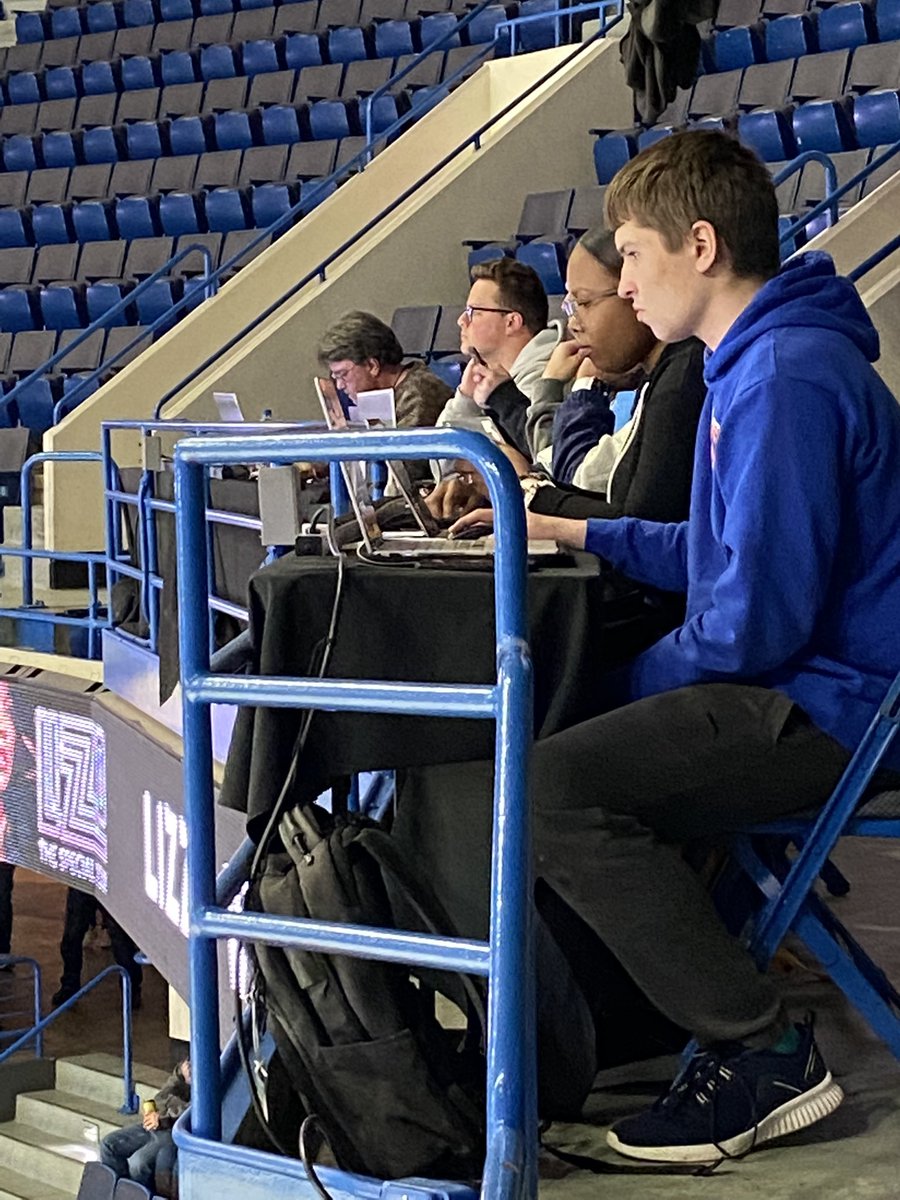 <a href="/UHartAandS/">UofHartford A&S</a> Sports Journalism class on press row! Huge thanks to the <a href="/WolfPackAHL/">Wolf Pack is Two Words</a> for providing this opportunity to <a href="/UofHartford/">University of Hartford</a> students!!