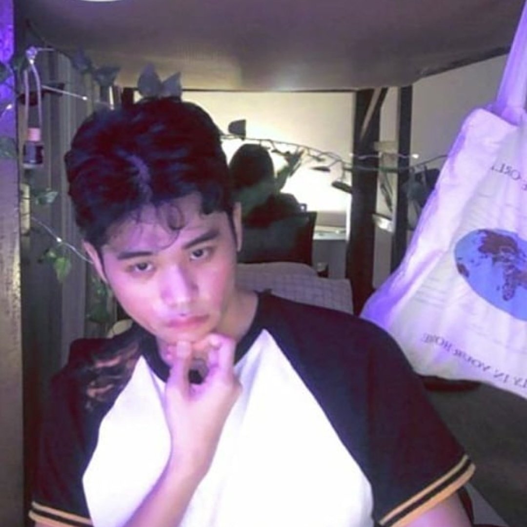 vinsterpics's tweet image. 🗯️ : low quality photos but high quality visuals - #REYSTER & #VINCI