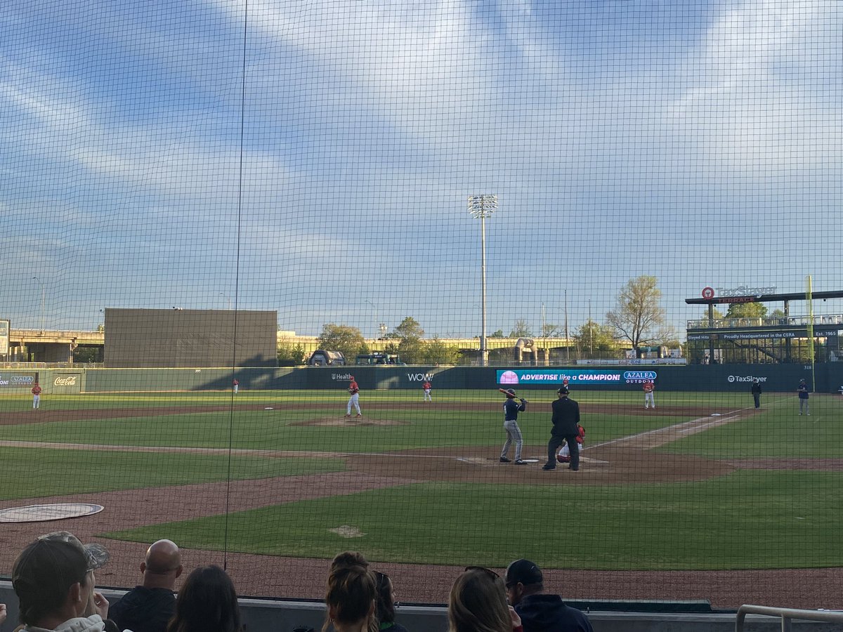 Ralph_Greene945's tweet image. Give a call to Mason Bernard and Britt Kelly for the Jags!

They have neutralized the Pacer lineup so far allowing a lone infield single to Nick Tripp. Bernard went an inning of hitless ball to start and Kelly has 2 K’s in his 2 innings so far!
@AUG_Baseball