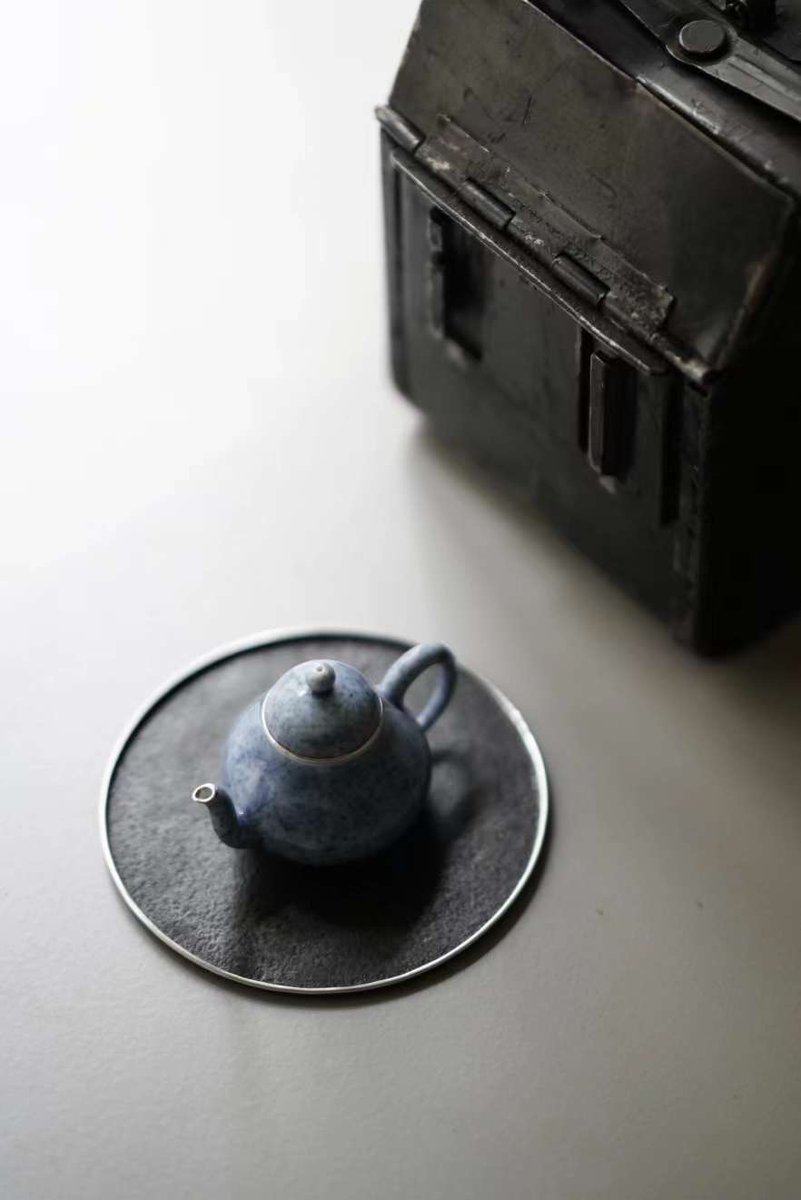 180andup's tweet photo. #yancha #rocktea #180andup #teapot #teacup https://t.co/BtZLfr3SDO
