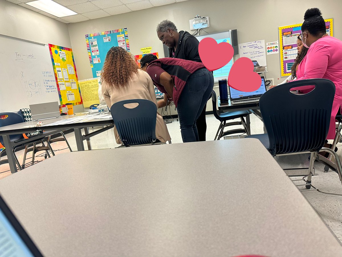 DrAliciaMartin's tweet photo. Deep conversations about misconceptions๐๐๐๐โโ๏ธ
Spring Interim Data Dig @BCElmoreTigers ๐ฏ
DDIS & CIC Collab๐ค@HISD_Assessment @HISD_Curric #DDIinAction #DataRichYear #BuildingExcellence ๐๐ ๏ธ https://t.co/sCAyuvyQ9h