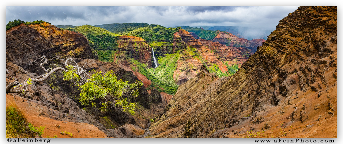 Untitled Waipo’o Falls (unreleased) ©2018

I love the leading lines the hillsides on each side of the image creates further accentuating the falls.

Aloha
aF
•

#afeinphoto #fineartphotography #luckywelivehawaii #aloha #hawaii #kauai #waimeacanyon