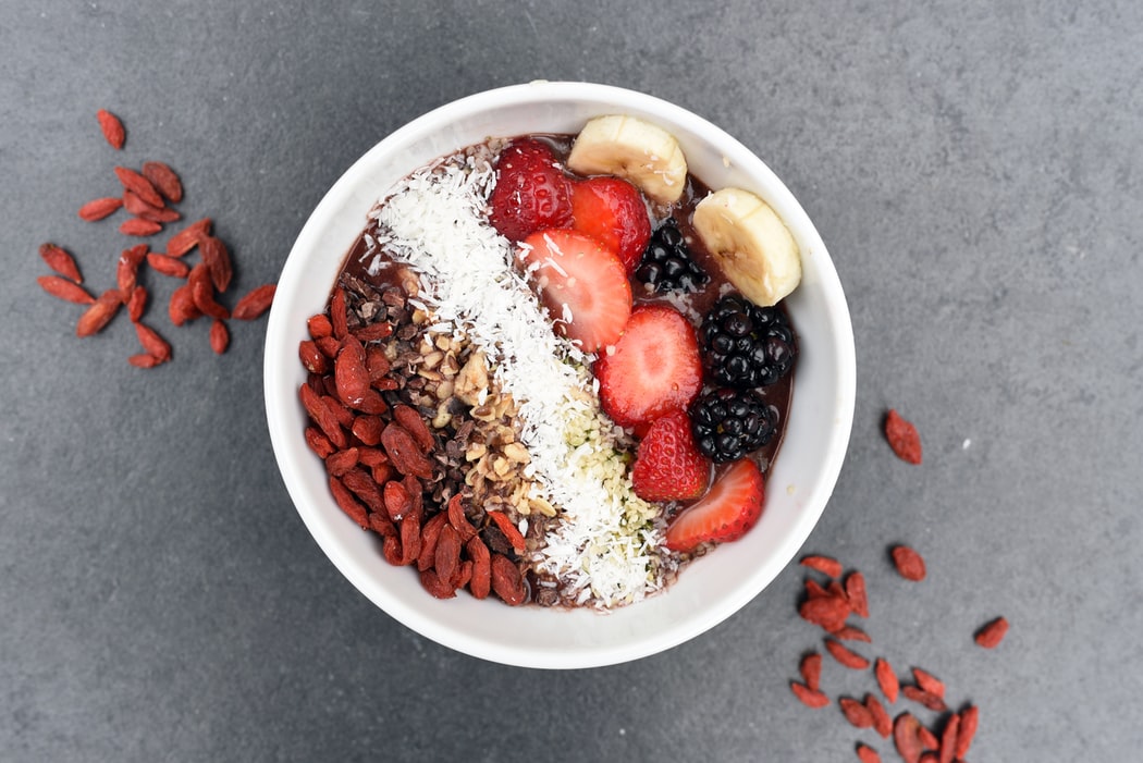 MickeyDaigle's tweet photo. Dried goji berries are AMAZING! Try adding them to your trail mix blend to get some #GojiGoodness: https://t.co/ip5YgOyl8c https://t.co/UQNmn2Acbz