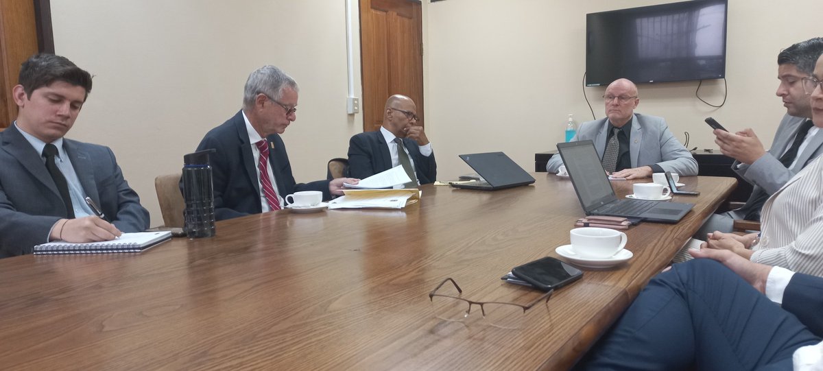 Excelente reunión y agradecidos con Don Stephan Brunner, Primer Vicepresidente de la República de Costa Rica, que nos recibió en Casa Presidencial con mucha atención y cordialidad
<a href="/_stephanbrunner/">stephan_brunner</a> 
<a href="/presidenciacr/">Presidencia de la República 🇨🇷</a>