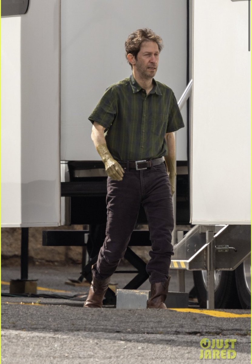 mcuculture's tweet photo. More CAPTAIN AMERICA NEW WORLD ORDER Set Photos! #theleader #generalross https://t.co/1039Ol0KRg